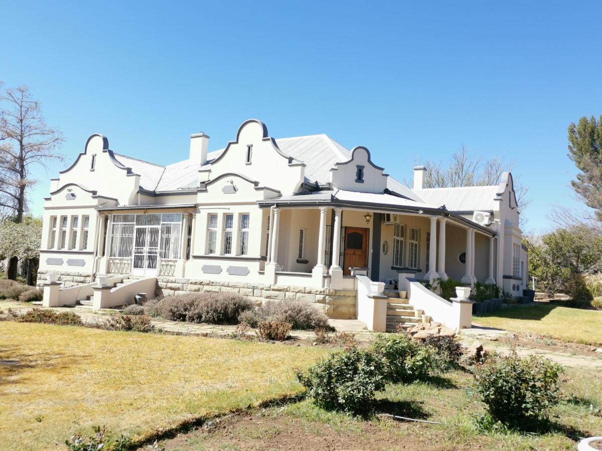 Lucolo Palace B&B Алиуол Норт Екстериор снимка